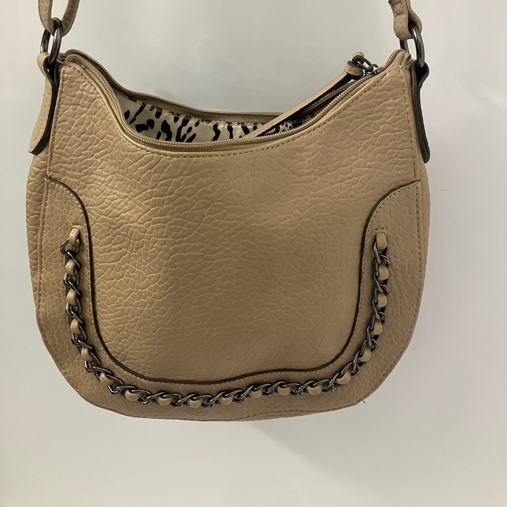 🆕 New Jessica Simpson Crossbody Tan soft faux Leather handbag (size 10X9x3)
